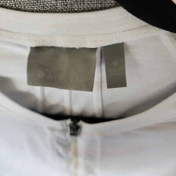 Athleta T-Shirt Women's Size Medium White V-Neck Long Sleeve Front Zip - Picture 5 of 12